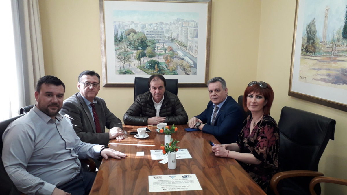 Συνάντηση διοίκησης επιμελητηρίου Λάρισας με τον Περιφερειακό Διευθυντή Θεσσαλίας της τράπεζας Πειραιώς