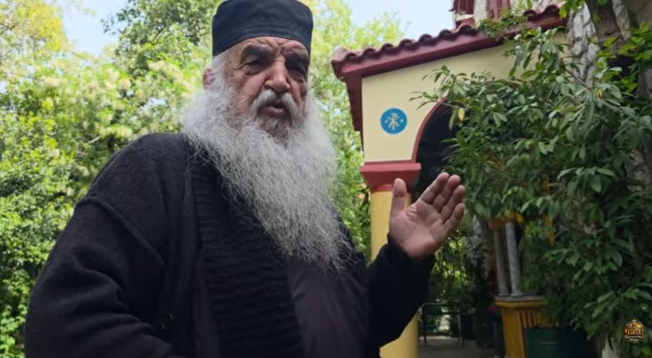 Ο Γέροντας Αθανάσιος στην Ιερά Μονή Παναγίας Ελεούσας Ξυνιάδας Δομοκού