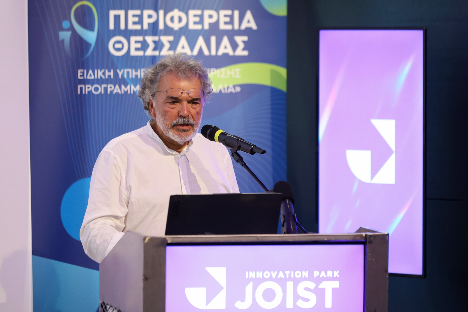 Ο Καθηγητής στο Σουηδικό Γεωπονικό Πανεπιστήμιο Κώστας Καραντινίνης